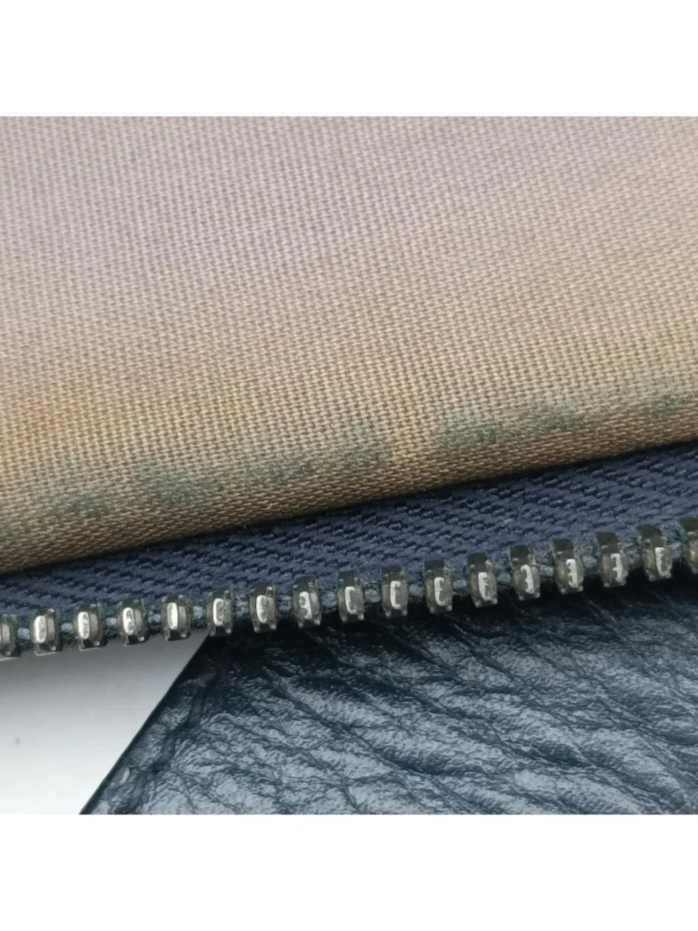 ★SOLD★ Bottega Veneta Intrecciato Navy Lambskin - Picture 15 of 15